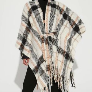 Liz Claiborne Plaid Check Wrap Fringe Oversize Cardigan Blanket-Poncho Coverup
